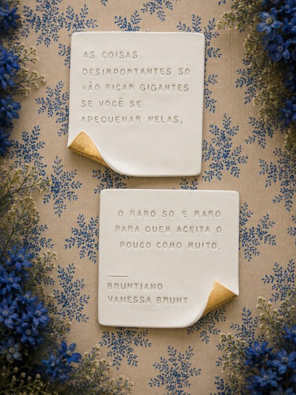 Conjunto 02 Pergaminhos • O raro • As coisas